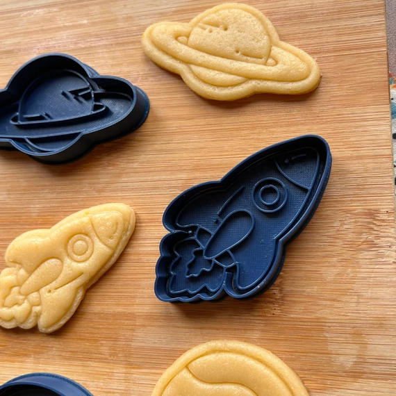 Bolygók és rakéta 3D nyomtatott sütikiszúró