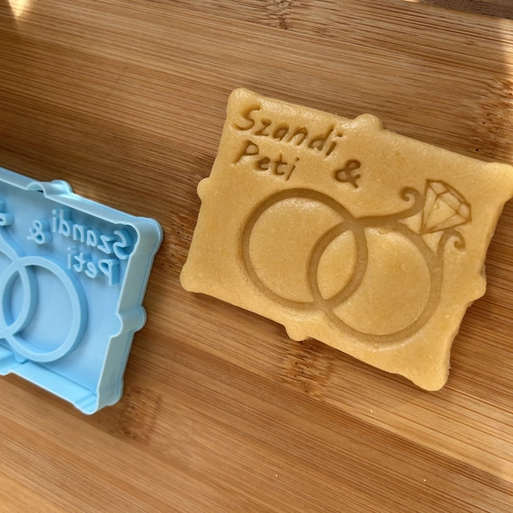 Esküvői (EGYEDI NÉVVEL) 3D nyomtatott sütikiszúró