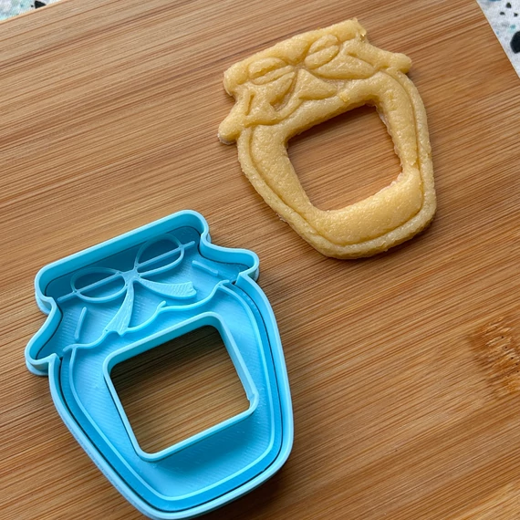 Lekváros üveg alakú 3D nyomtatott linzer kiszúró